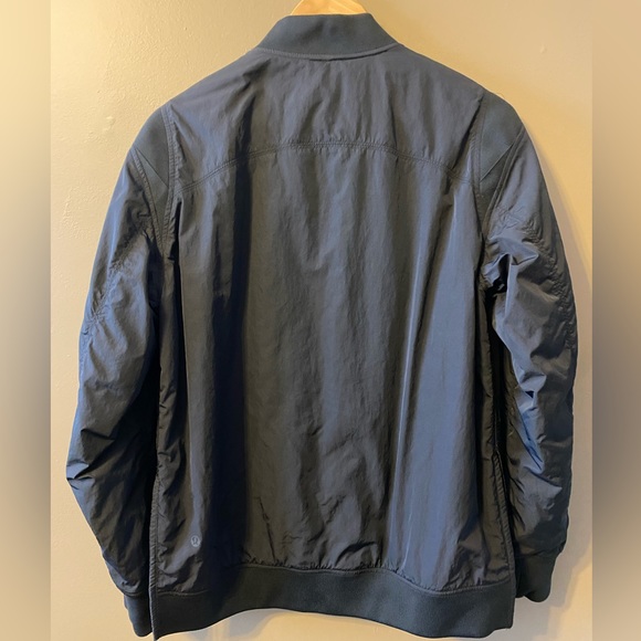 lululemon 3-in-1 Insulated Bomber: Black, 8 - Picture 2 of 15